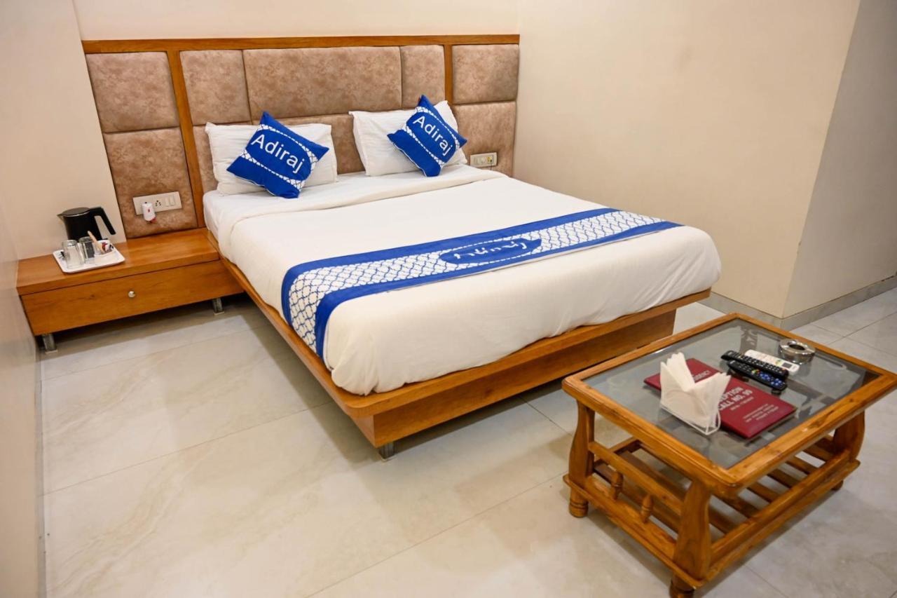 Adiraj Residency Navi Mumbai Exterior foto