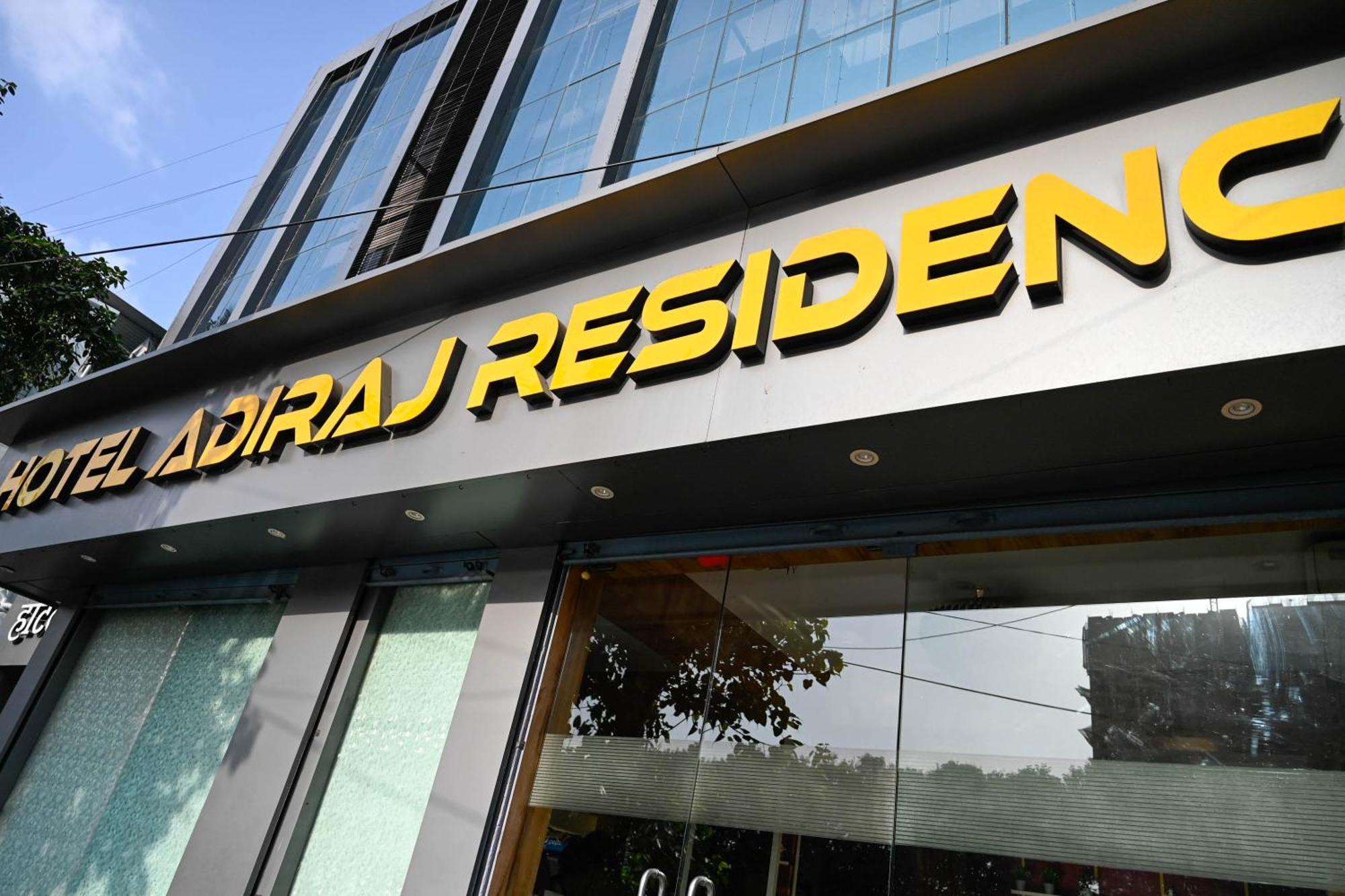 Adiraj Residency Navi Mumbai Exterior foto