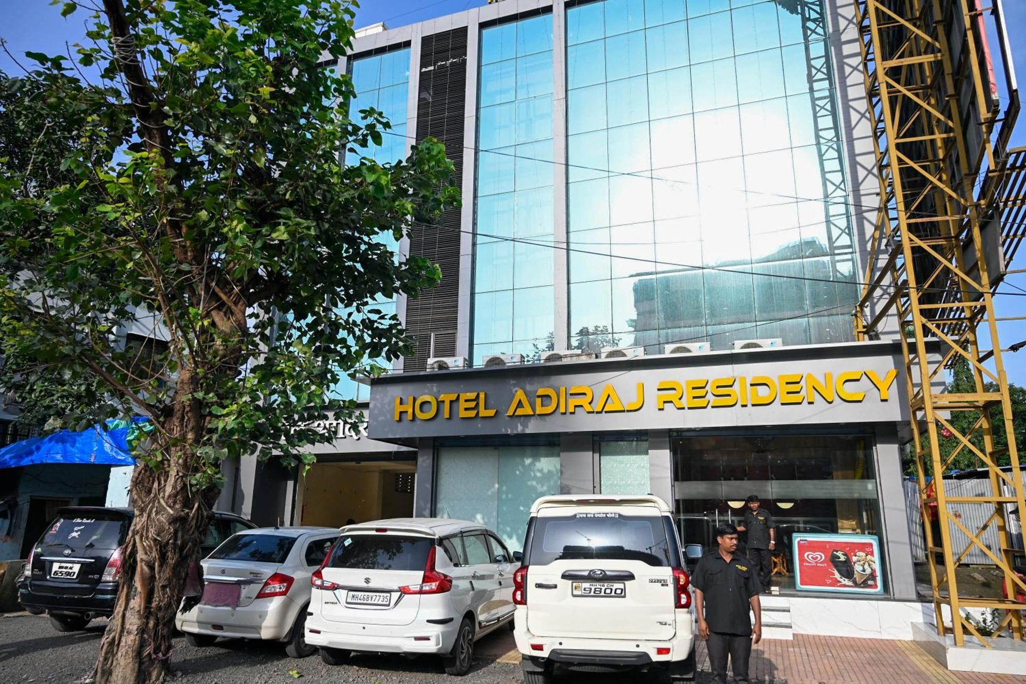 Adiraj Residency Navi Mumbai Exterior foto